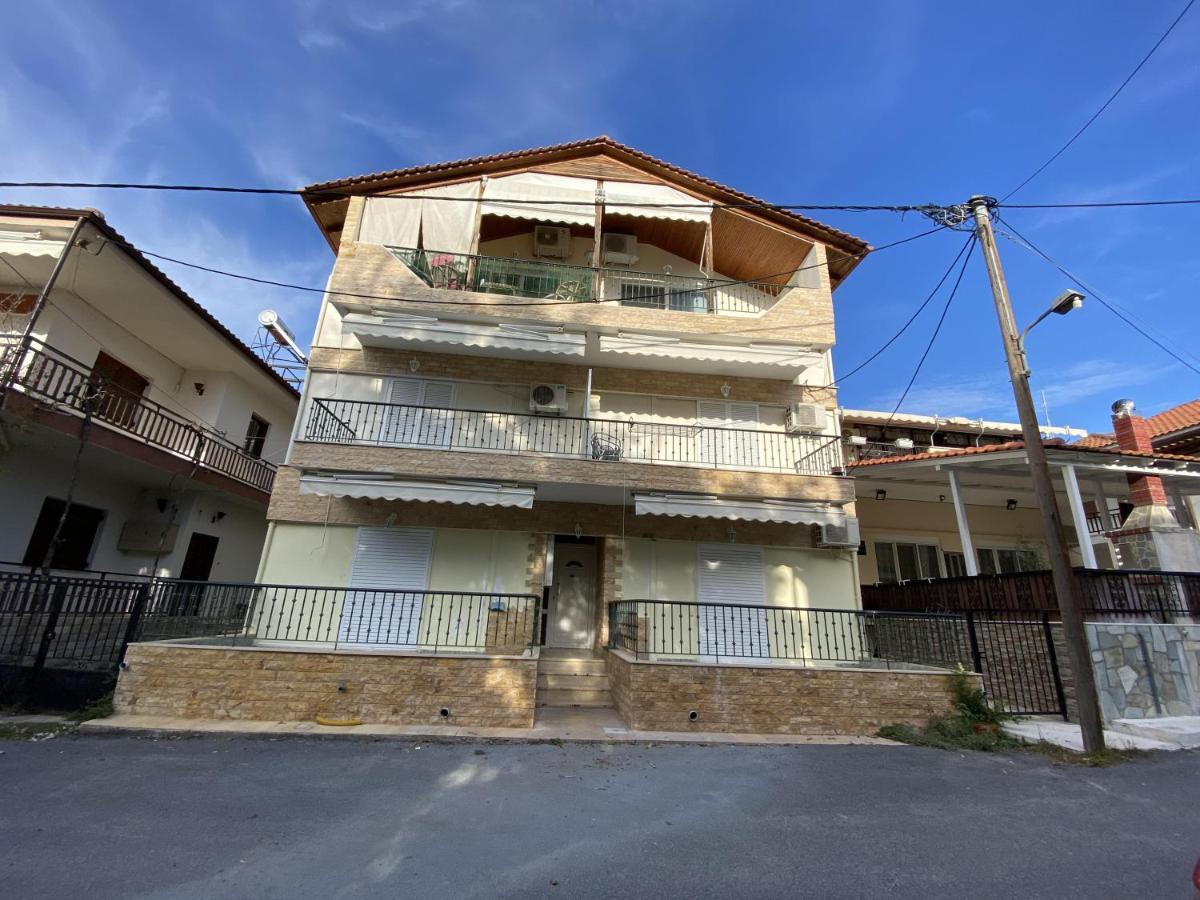 Seaside Apartment In Vergia Chalkidiki Екстериор снимка